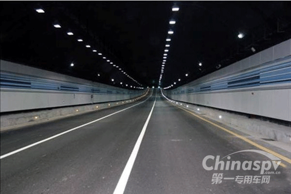 深圳將全天禁止危貨運(yùn)輸車在長(zhǎng)隧道通行