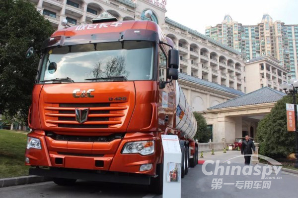 聯(lián)合卡車獲“金罐獎(jiǎng)·中國(guó)化工物流推薦用車”