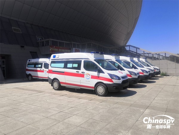 金龍移動(dòng)醫(yī)院專用車產(chǎn)品