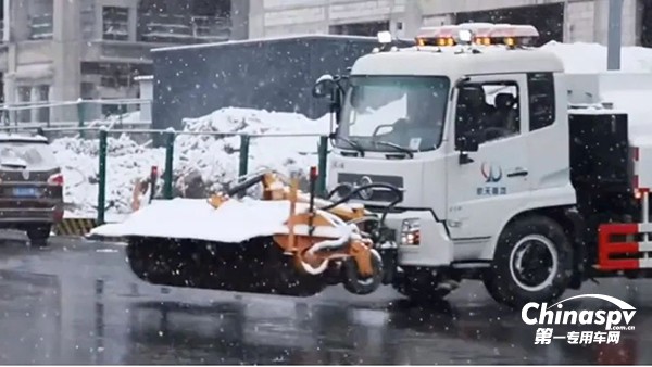 東風(fēng)除雪車(chē)