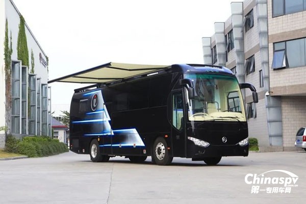 指揮搶險救災(zāi) 金龍推出“應(yīng)急神器”指揮車