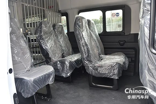 打造忠誠(chéng)鐵衛(wèi) 筑牢“防火墻” 森源鴻馬多功能押解車(chē)發(fā)往吉林