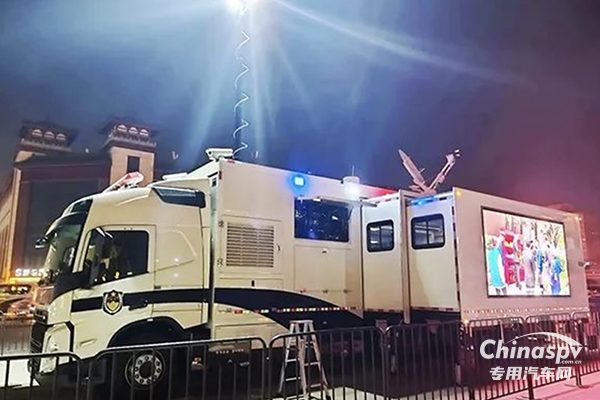 森源鴻馬二級(jí)拓展指揮車春節(jié)值守西安大雁塔 守護(hù)節(jié)日平安