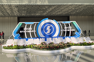 搭載伊思靈NTS2，陜汽X6000超凡旗艦版亮相