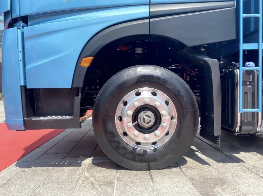 別讓你的輪胎吃太飽！多一次檢查多一份保障