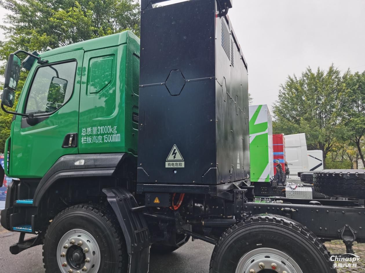 高效 節(jié)能 安全，乘龍H5純充電自卸車解鎖創(chuàng)富“松弛感”