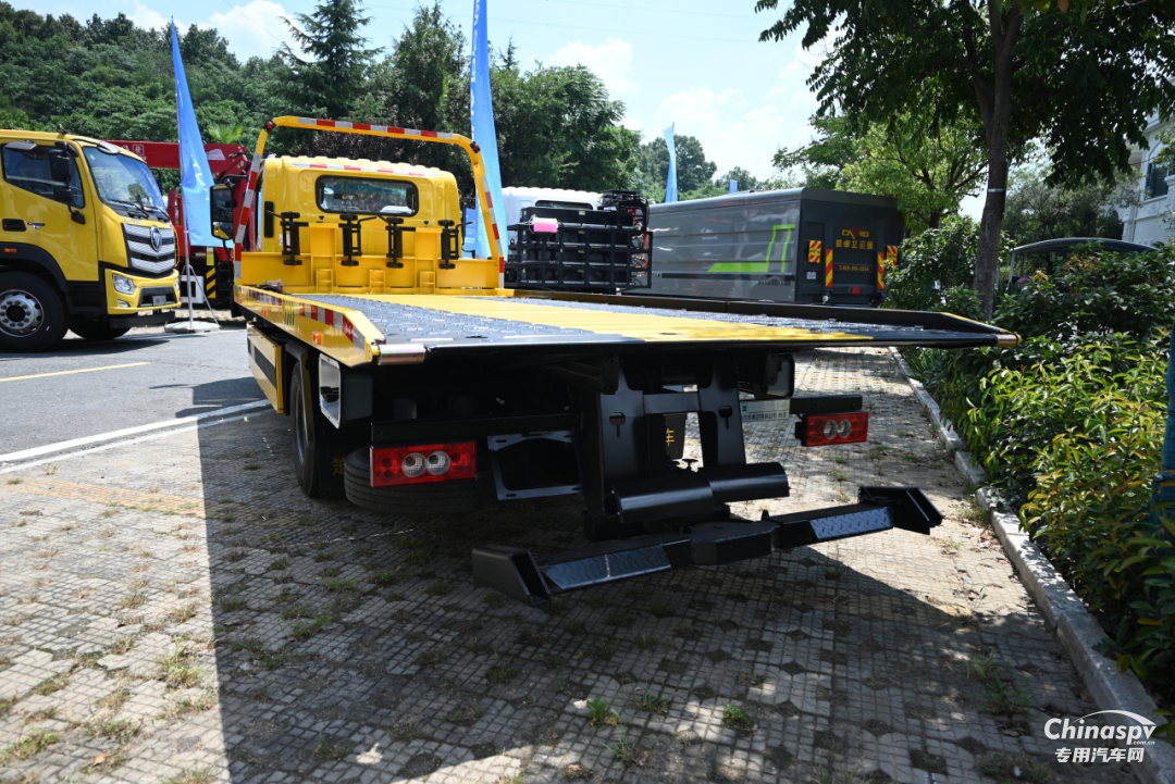 歐馬可為何被稱為“清障一哥”？看看這款車的實力你就明白了