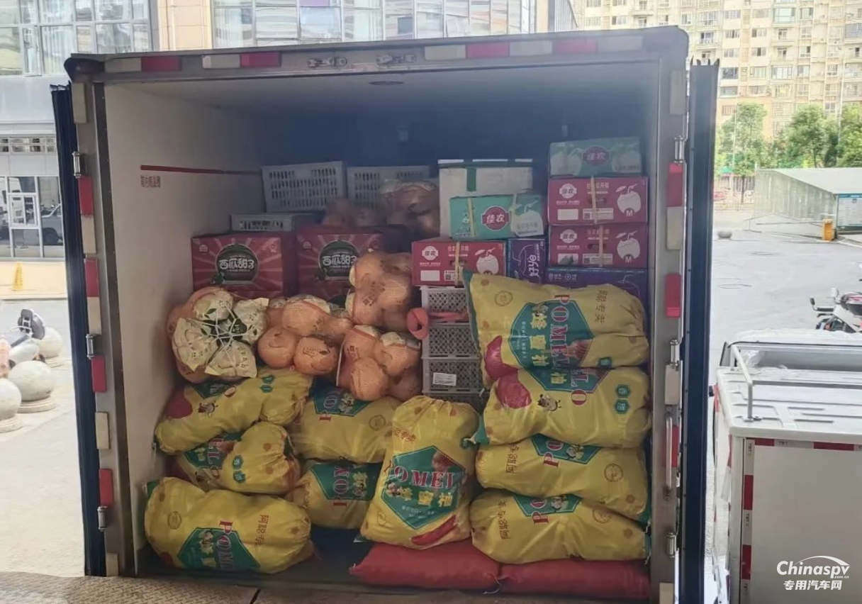 陳師傅：商超物流 拉貨能手 換車我還選江淮1卡和安徽康明斯動(dòng)力！