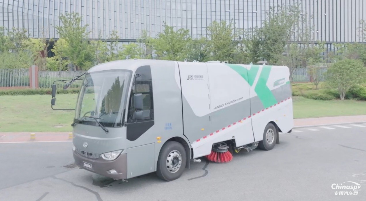引領(lǐng)行業(yè)新風(fēng)潮，勁旅環(huán)境把洗掃車造成了大巴