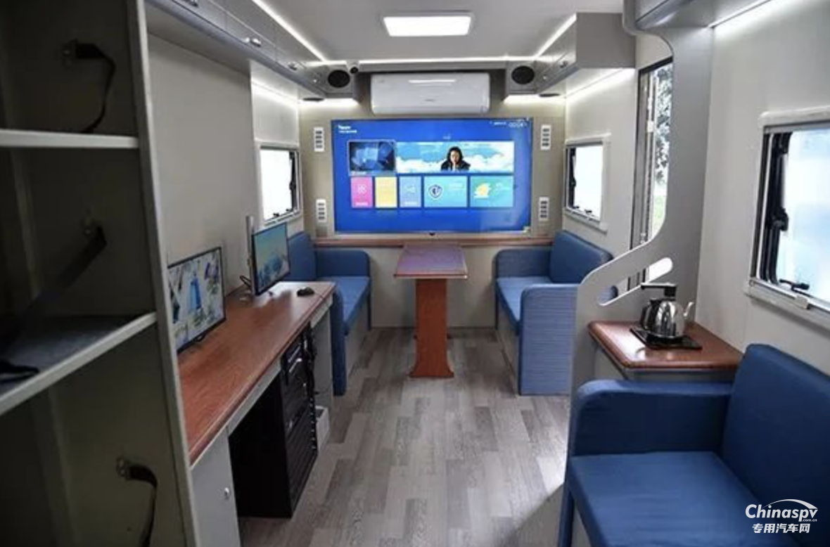 森源鴻馬移動警務室