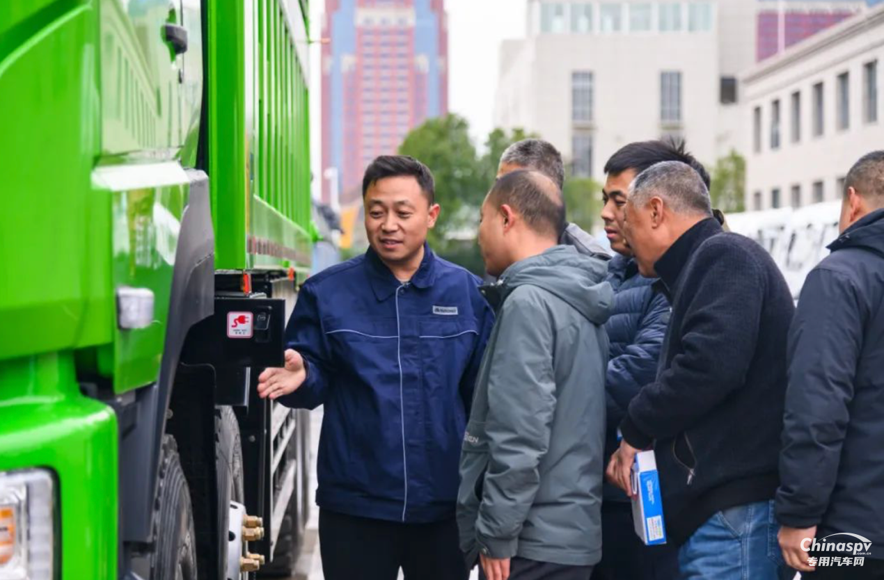 宇通新能源自卸車批量交付石家莊，共啟綠色運(yùn)輸新篇章