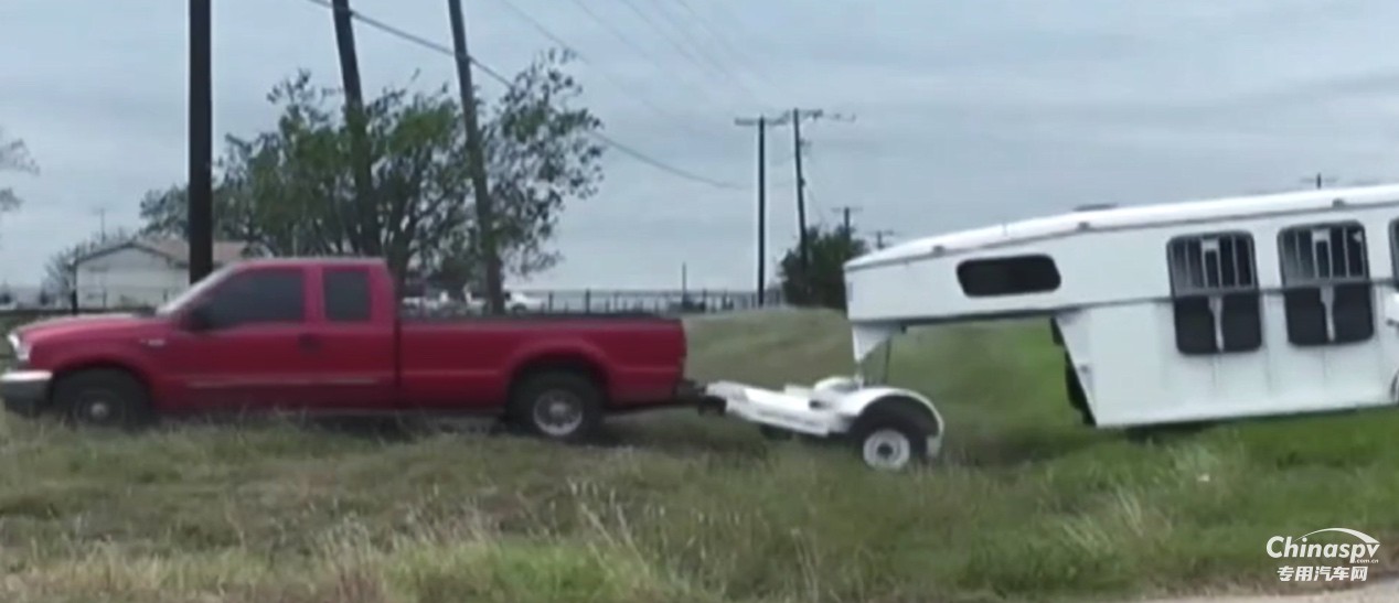 智能橋梁：皮卡SUV也能大展身手