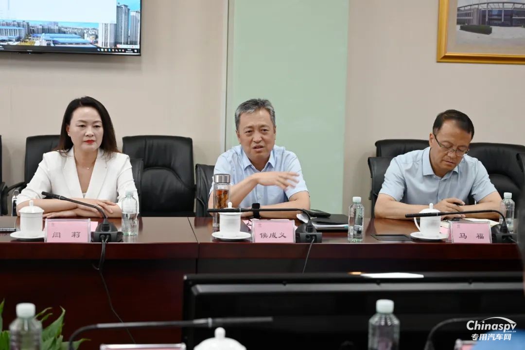 西安工業(yè)大學(xué)客人訪問法士特