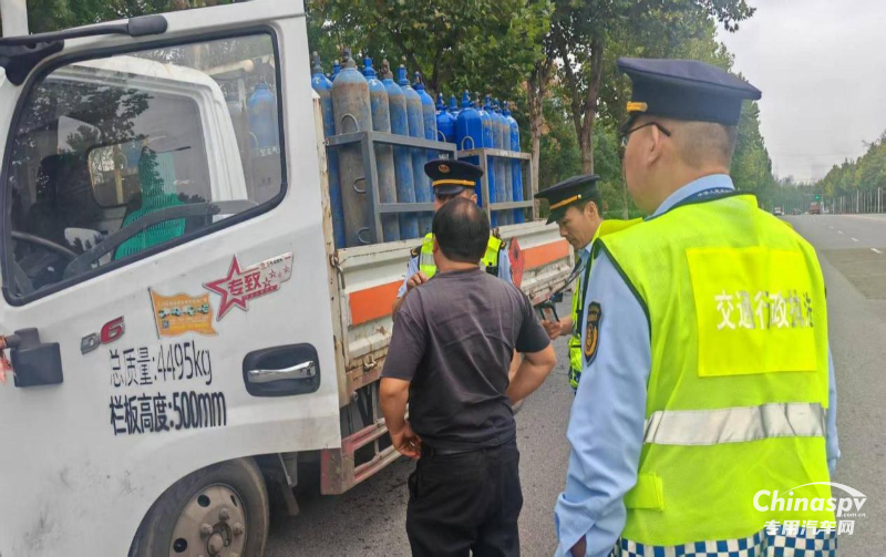 無資質(zhì)人員擅自從事危貨運(yùn)輸，被罰！