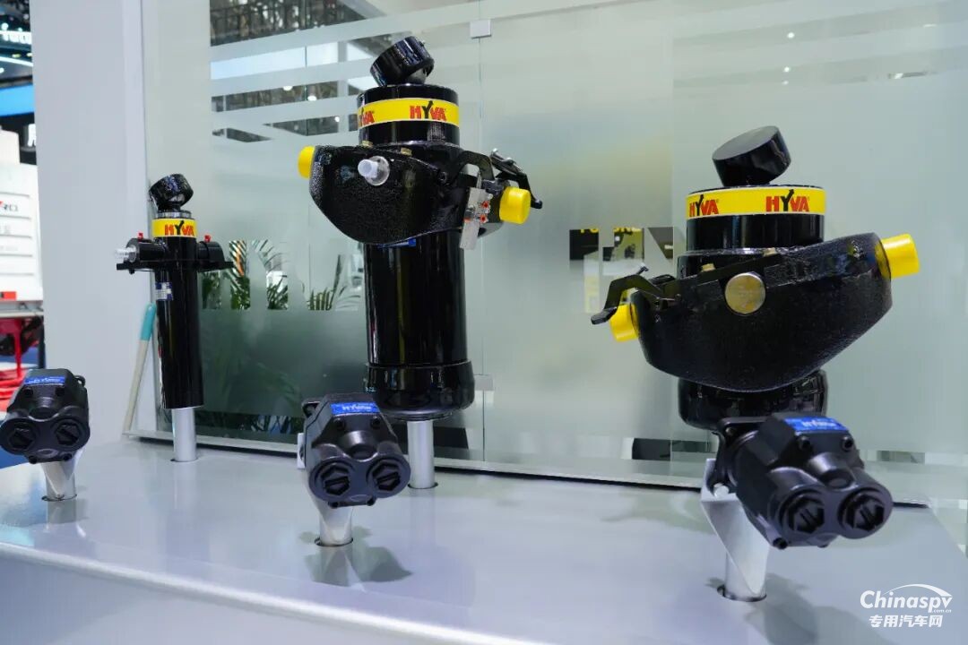 以遠(yuǎn)見赴新程！海沃煥新2025武漢商用車展