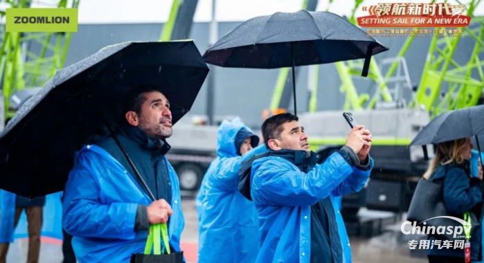 海外客戶(hù)齊聚星城，中聯(lián)重科工起海外活動(dòng)簽約訂單超15億元