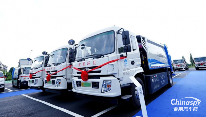 綠變成都，電動(dòng)先鋒 宇通新能源環(huán)衛(wèi)車助力“蓉城”環(huán)衛(wèi)高質(zhì)量發(fā)展