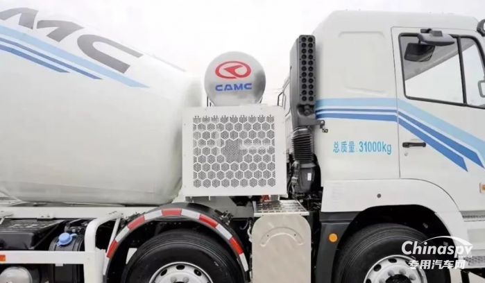 星馬輕騎兵電動(dòng)上裝攪拌車，助力卡友高效盈運(yùn)每一程