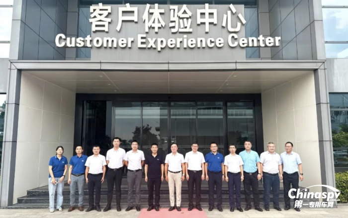 中集強冠攜手解放青汽x玉柴集團加速推進牽引頭罐一體化產(chǎn)品開發(fā)與推廣