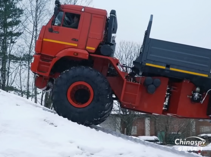 今日國外專用車推薦-俄羅斯特殊地形的多功能卡車